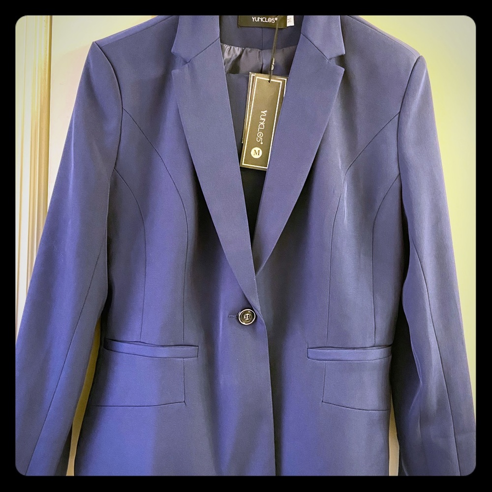 Suit woman pant and top for office